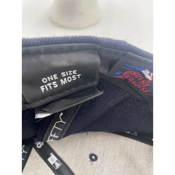 NY Yankees Baseball Hat Cap New Era 9Fifty Official MLB Navy Blue White Print - Picture 7 of 8